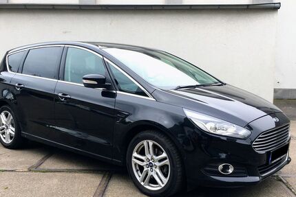 Ford S-Max 160.500 km 12.950 € Bochum 44801