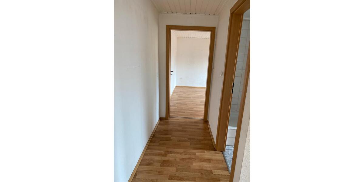 Dachgeschoßwohnung Oberhausen Osterfeld - 2 Zimmer, 44 m&sup2;, 520&euro; | Angebot:26407183