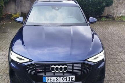Audi e-tron 50.000 km 31.888 € Gelsenkirchen 45888