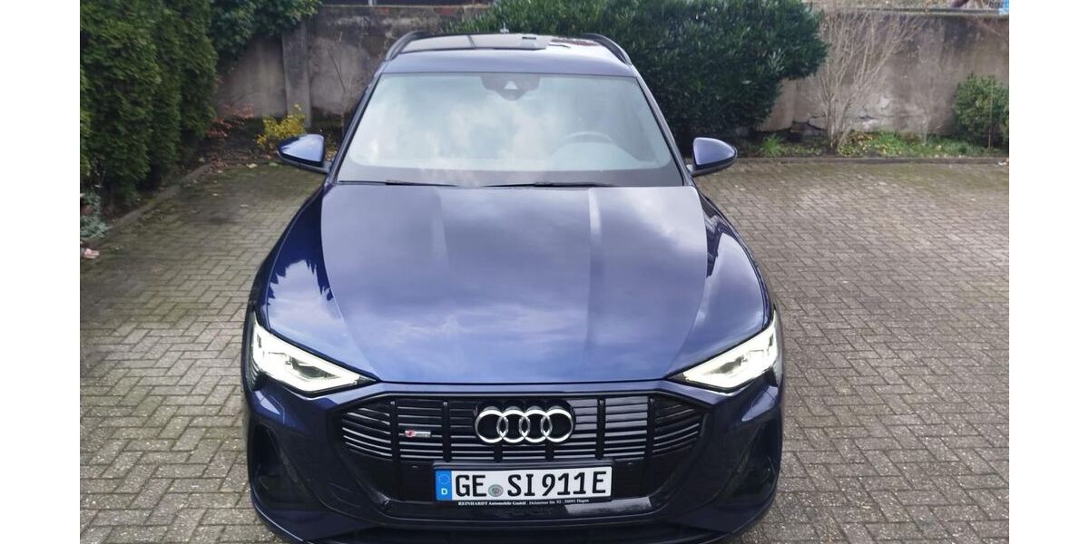 Audi e-tron 50.000 km 31.888 &euro; Gelsenkirchen 45888