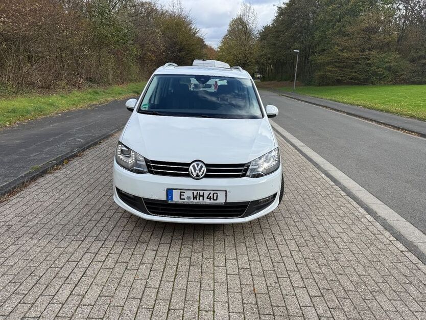 VW Sharan 201.000 km 18.200 € Essen 45326