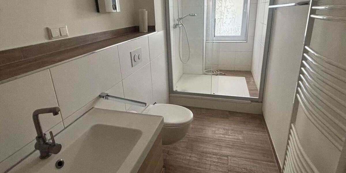 Etagenwohnung Bochum Altenbochum - 3 Zimmer, 105 m&sup2;, 299.000&euro; | Angebot:27112304
