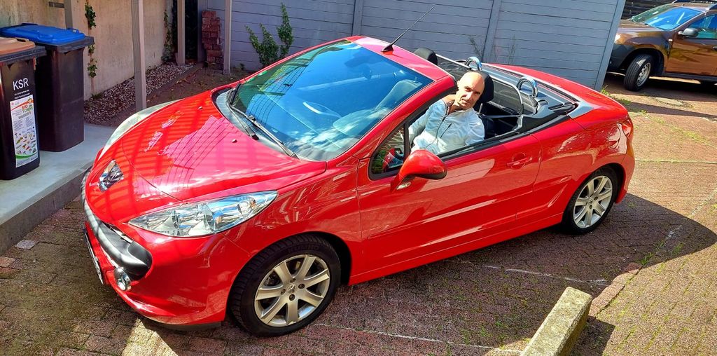 Peugeot 207 125.000 km 3.100 &euro; Bochum 44787
