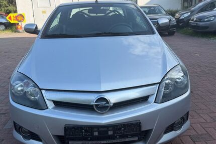 Opel Tigra 125.000 km 2.500 &euro; recklinghausen 45665