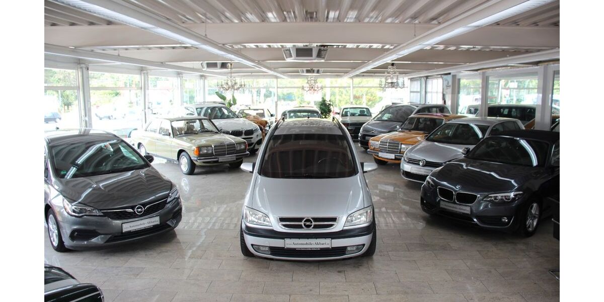 Opel Zafira 205.000 km 2.990 &euro; Essen 45356