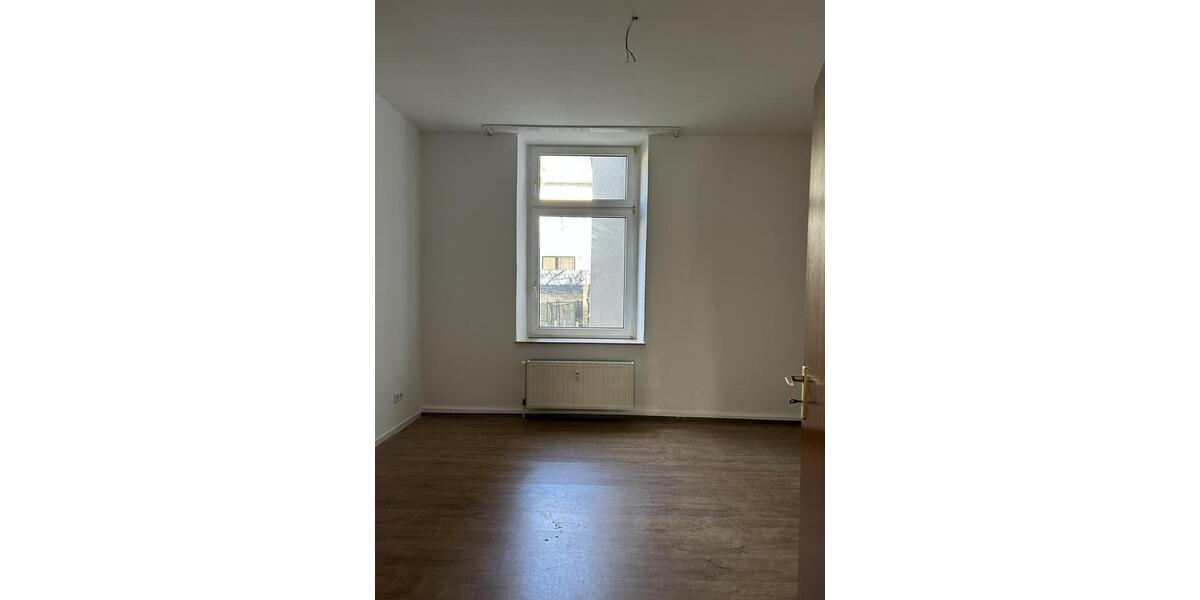 Erdgeschoßwohnung Gelsenkirchen Gelsenkirchen-Mitte - 3.5 Zimmer, 82 m&sup2;, 550&euro; | Angebot:25175702