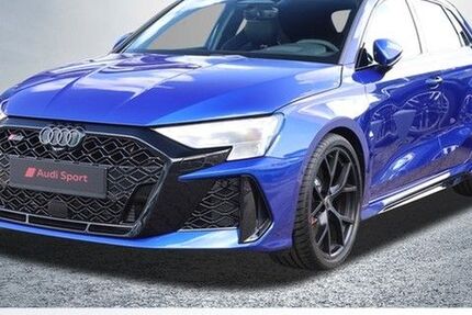 Audi RS3 1.990 km 76.980 &euro; Lünen 44534