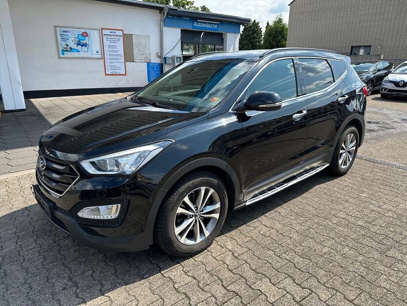 Hyundai SANTA FE 200.000 km 11.900 € Oberhausen 46117
