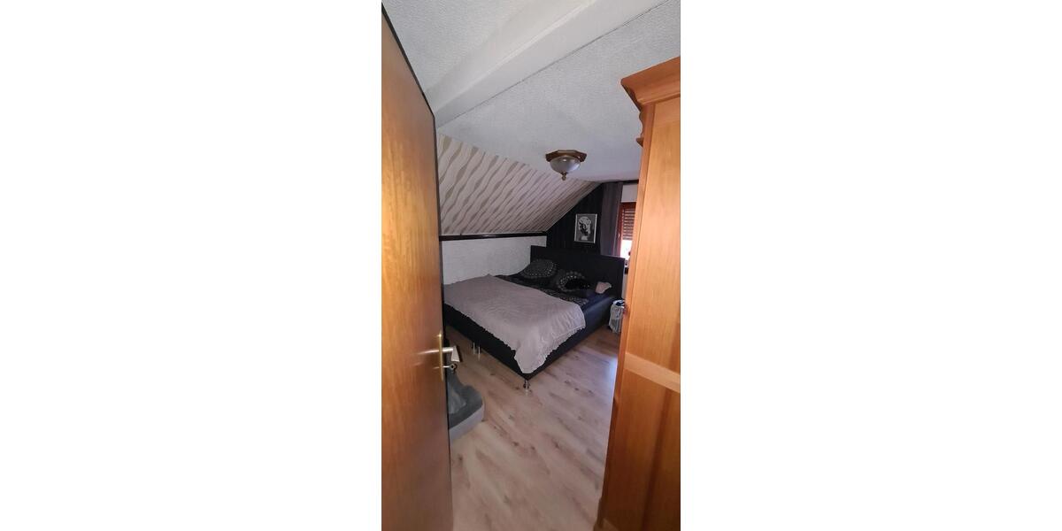 Einfamilienhaus Castrop-Rauxel Deinighausen - 6 Zimmer, 143 m&sup2;, 275.000&euro; | Angebot:25933464