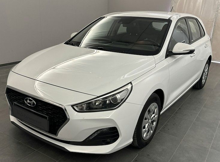 i30