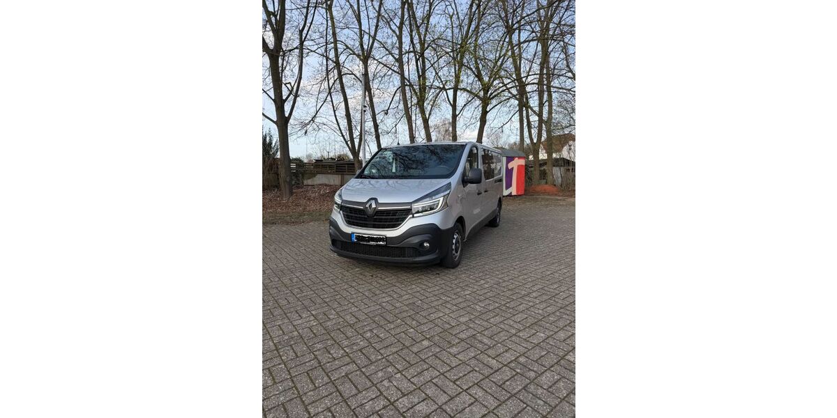 Renault Trafic 244.000 km 13.750 &euro; Herne 44653