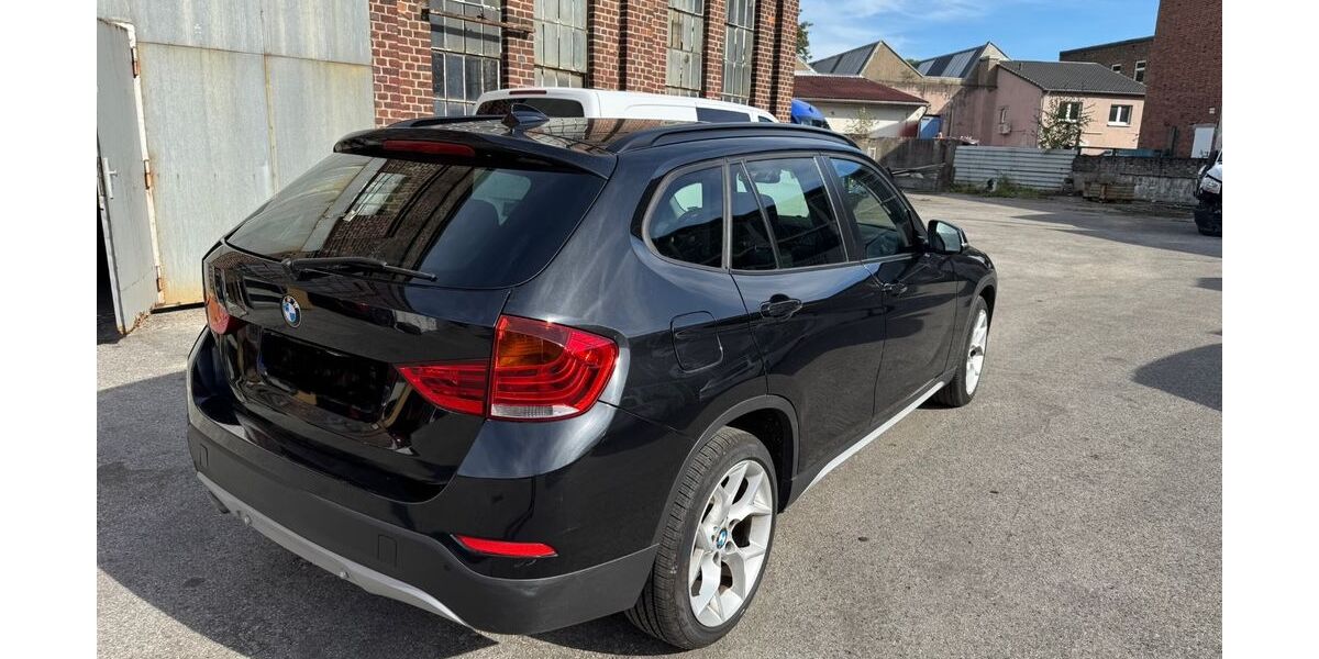 BMW X1 199.000 km 7.300 &euro; Essen 45326
