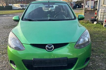 Mazda 2 90.000 km 3.500 &euro; recklinghausen 45665