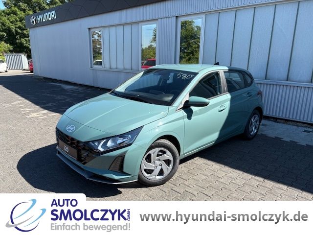 Hyundai i20 7.442 km 17.390 &euro; Hattingen 45525