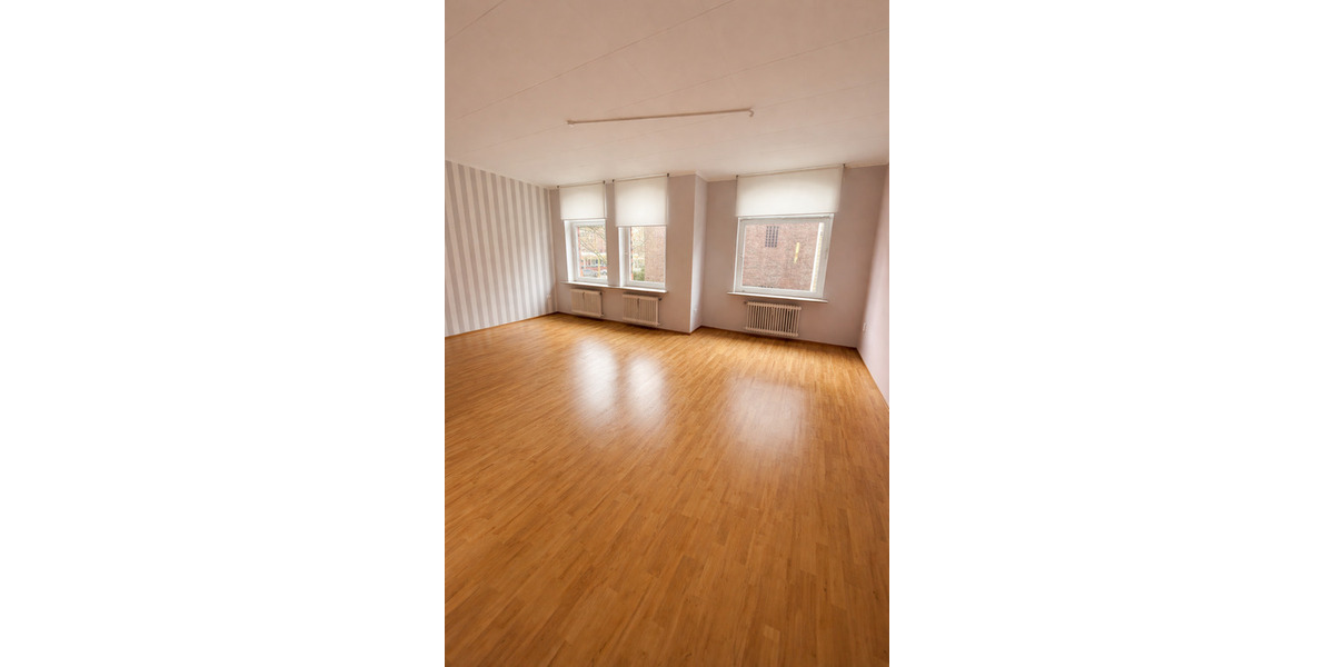 Etagenwohnung Dortmund Mitte - 3 Zimmer, 102 m&sup2;, 1.200&euro; | Angebot:25606951