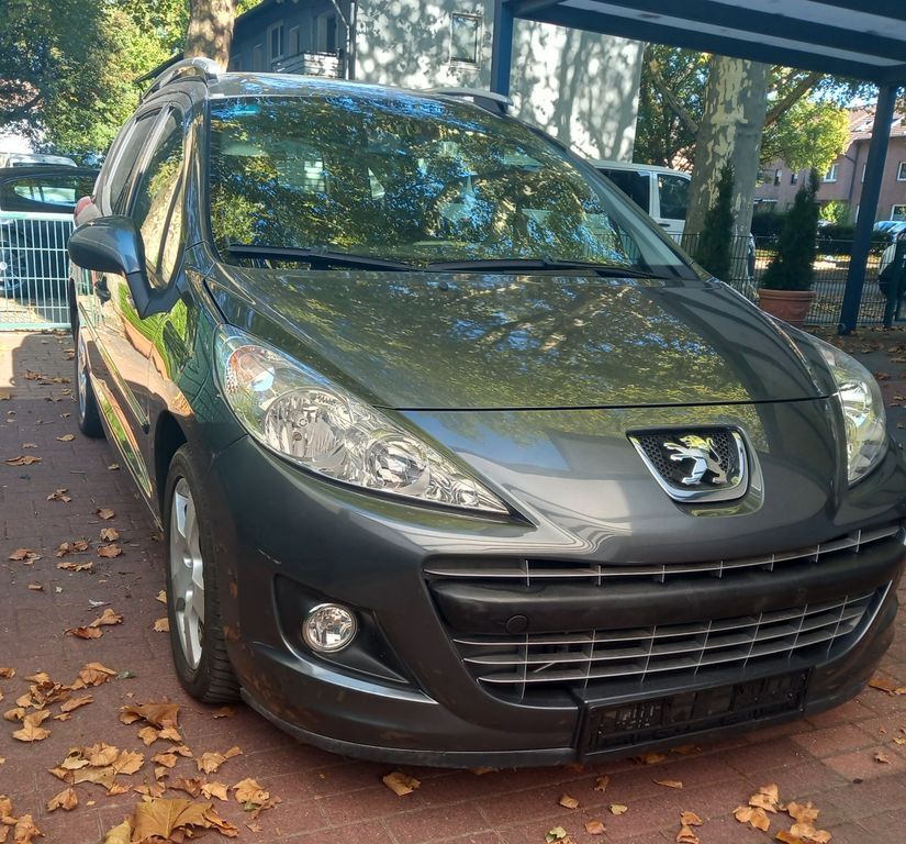 Peugeot 207 49.468 km 6.200 € Gelsenkirchen 45888
