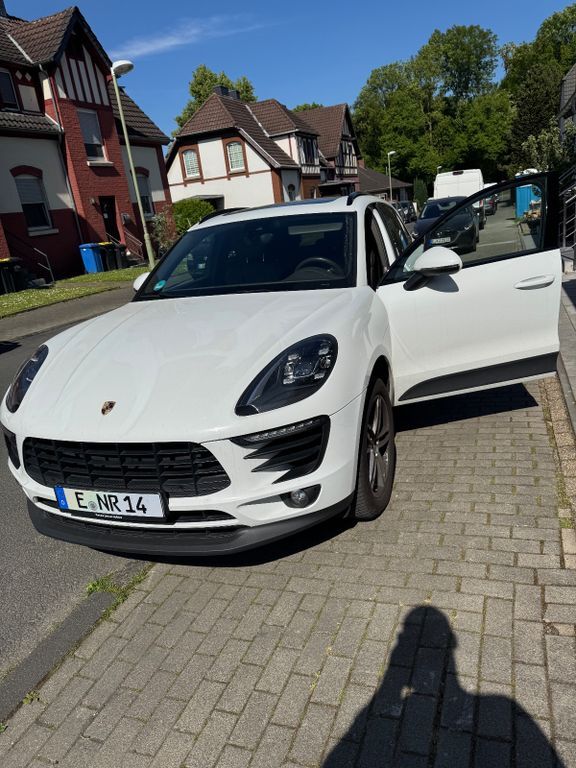 Porsche Macan 196.000 km 30.000 € Essen 45141