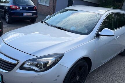Opel Insignia 160.000 km 7.999 &euro; Essen 45147