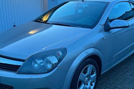 Opel Astra 212.500 km 2.099 &euro; Oberhausen 46049