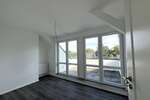 Frisch sanierte Dachgeschoss Wohnung mit 2 Zimmern und Terasse in Herne, Baukau-West - Etagenwohnung Herne Wanne | Angebot:17330341