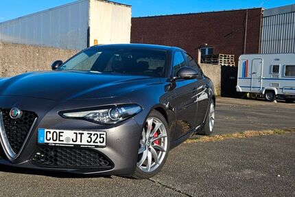 Alfa Romeo Giulia 80.000 km 24.000 &euro; Dülmen 48249