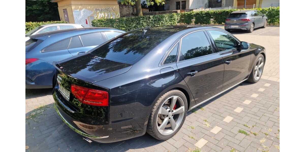 Audi A8 244.000 km 16.500 € Dortmund 44135