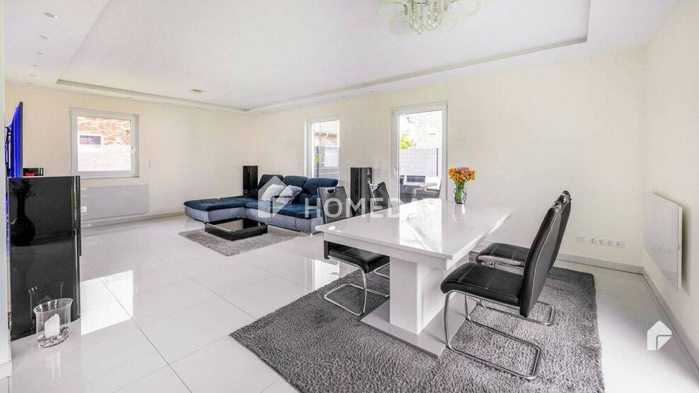 Exklusives Wohnen: Ihr Traumhaus mit Pool, Sauna und High-End-Ausstattung 4 zimmer