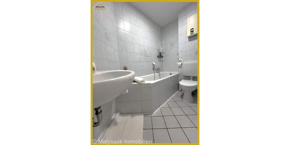 4,5-Zi.Wohnung,Küche,Bad,Gäste WC,Balkon,Keller, zzgl. Garage und 1 Außenstellplatz in DO - KirchhördeLöttringhausen 4 zimmer