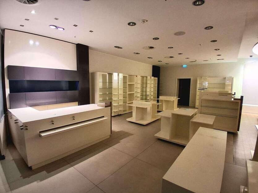 Einzelhandel in Mülheim an der Ruhr 2.725 € 109 m² zimmer