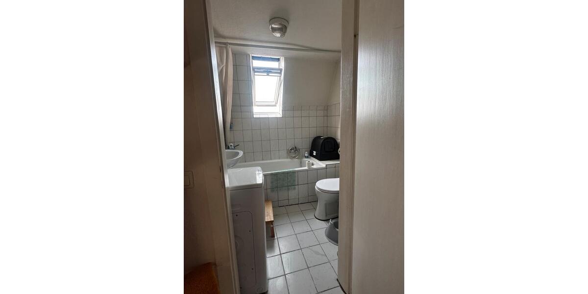 Dachgeschoßwohnung Wetter (Ruhr) - 3 Zimmer, 52 m&sup2;, 340&euro; | Angebot:25377329