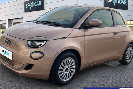 Fiat 500e 11.441 km 17.450 &euro; Essen 45143