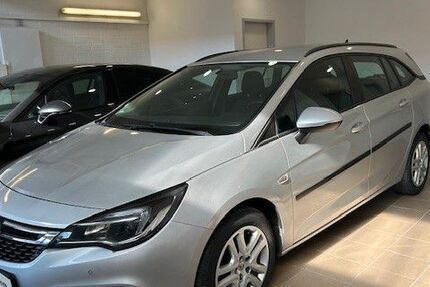 Opel Astra 140.000 km 8.700 € Waltrop 45731