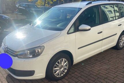 VW Touran 260.000 km 4.900 &euro; Bottrop 46236
