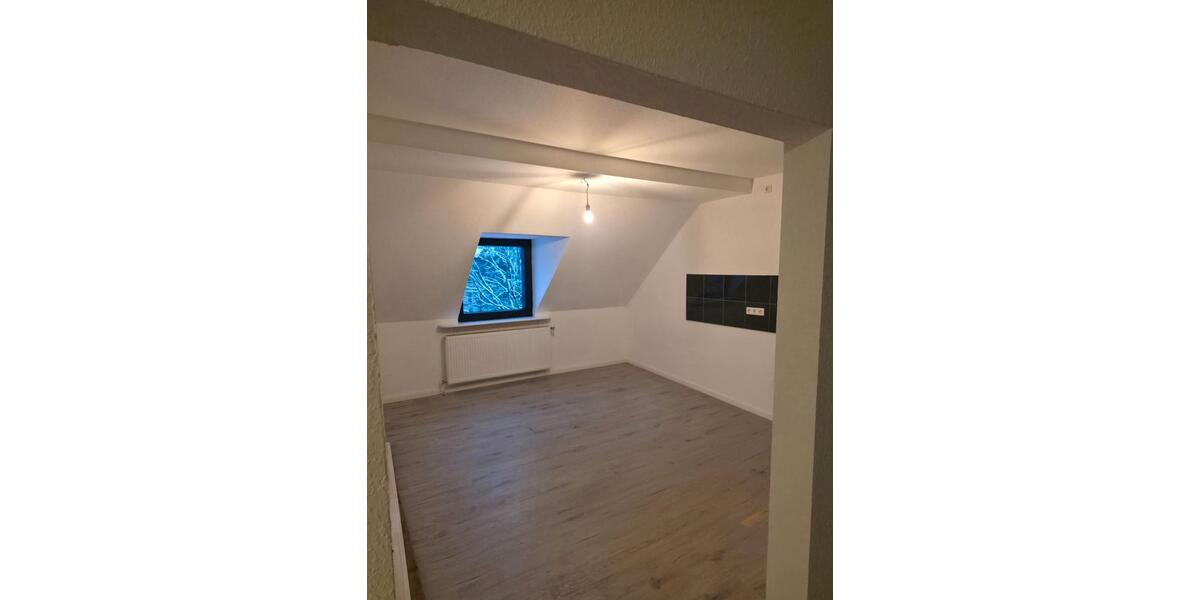 Etagenwohnung Bochum Altenbochum - 4 Zimmer, 90 m&sup2;, 750&euro; | Angebot:26384342