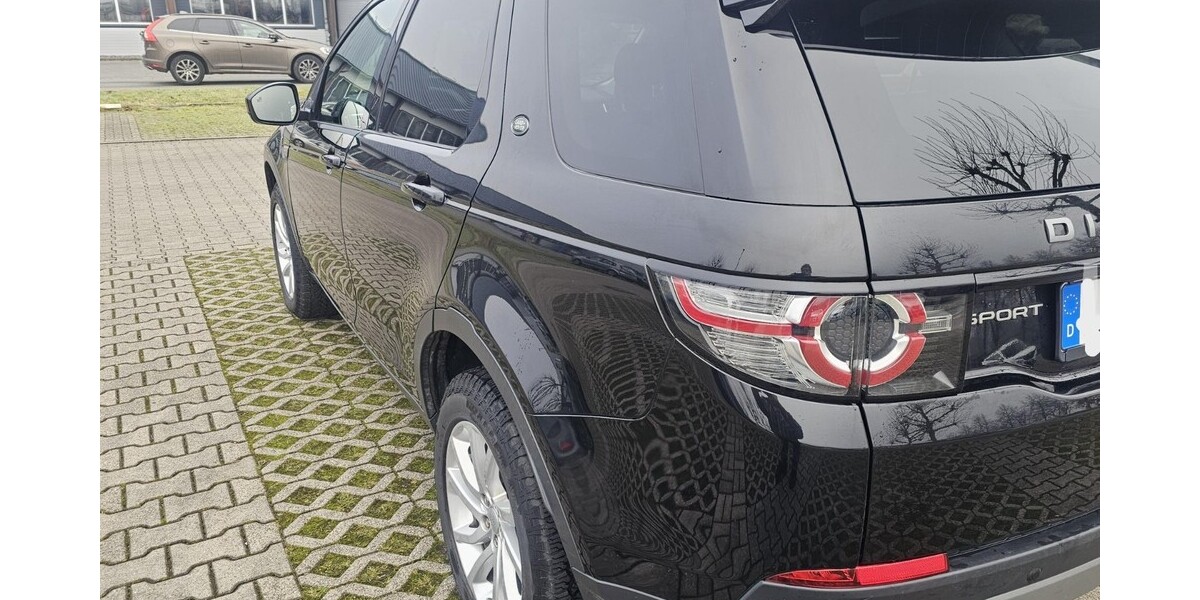 Land Rover Discovery Sport 99.000 km 20.900 &euro; Lünen 44532