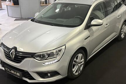 Renault Megane 52.208 km 14.700 &euro; Gelsenkirchen 45891