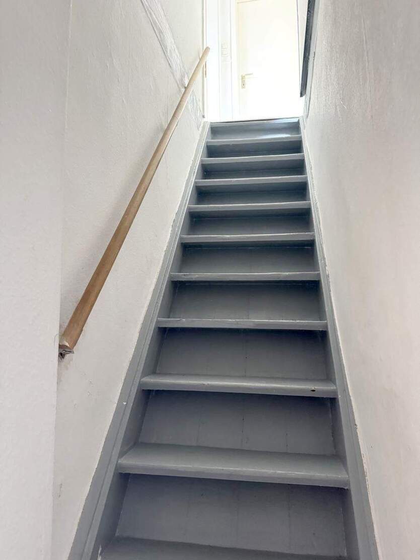 Jedem Kind ein eigenes Zimmer - charmante Maisonette mit Balkon. 5 zimmer