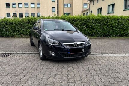 Opel Astra 188.000 km 2.699 &euro; Herne 44625