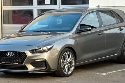 Hyundai i30 50.483 km 18.990 € Selm-Bork 59379