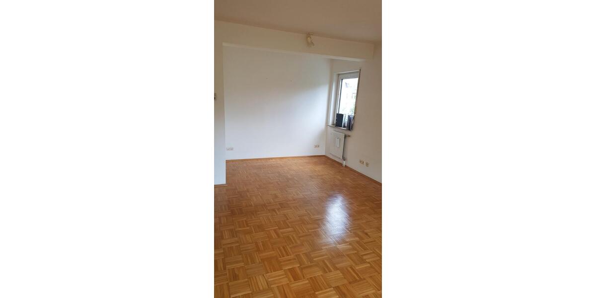 Etagenwohnung Hattingen - 2 Zimmer, 76 m&sup2;, 650&euro; | Angebot:26587526