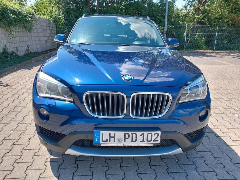 X1