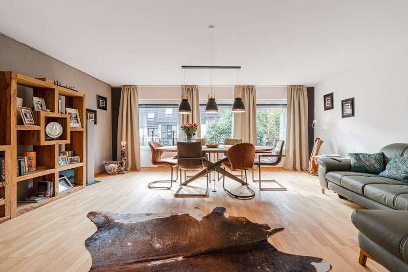 Wohnung zum Kaufen in Essen Kupferdreh 469.000 € 150 m²