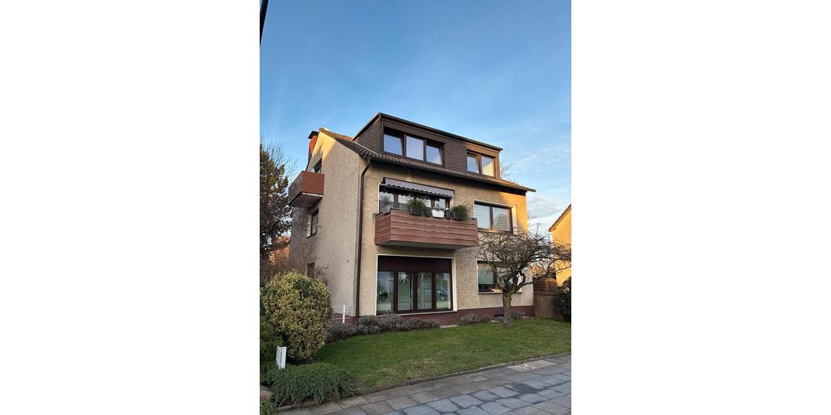 Dachgeschoßwohnung Recklinghausen König Ludwig - 3.5 Zimmer, 78 m&sup2;, 900&euro; | Angebot:24741383