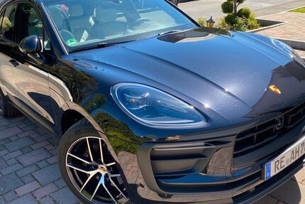 Porsche Macan 10.000 km 57.100 &euro; Recklinghausen 45657