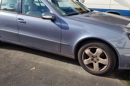 Mercedes-Benz E 240 283.000 km 1.900 &euro; Herdecke 58313