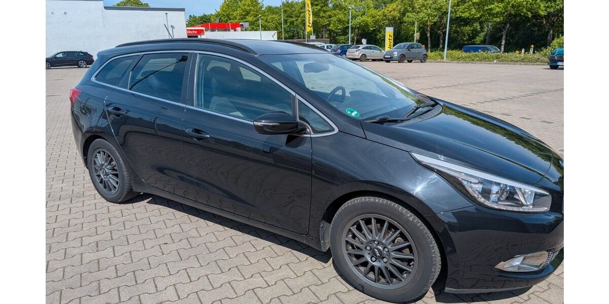 Kia ceed Sportswagon 106.000 km 7.500 &euro; Essen 45326