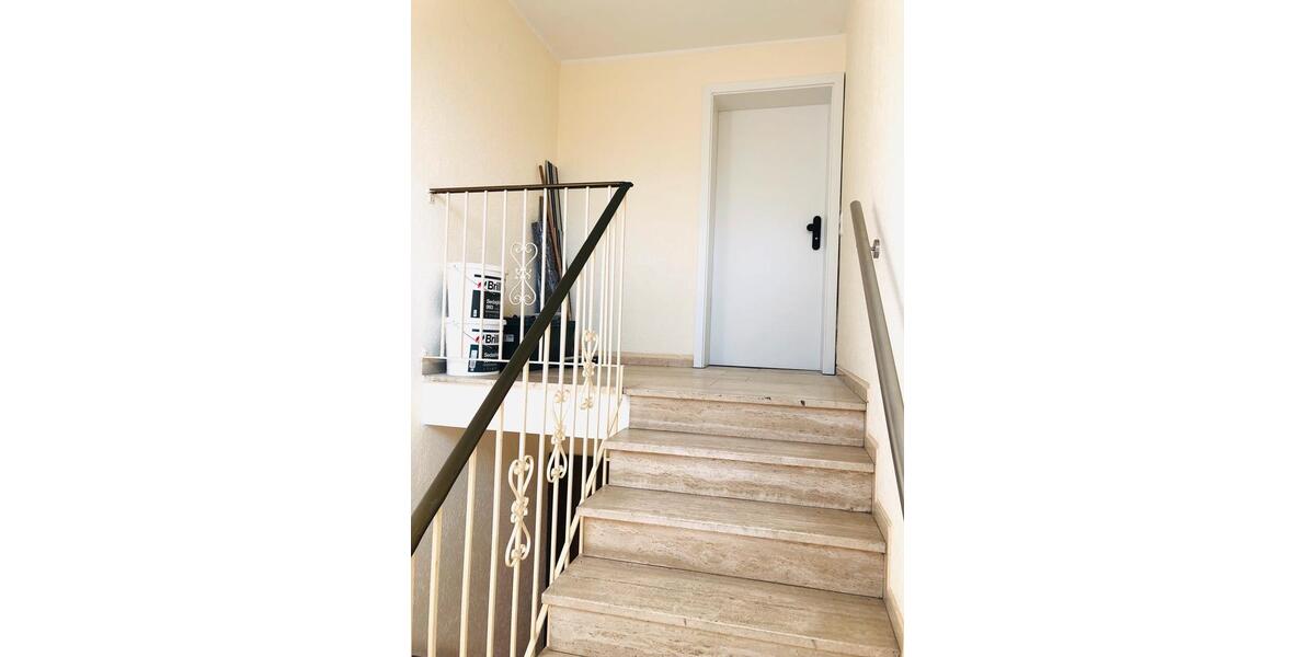 Dachgeschoßwohnung Dortmund Eving - 4.5 Zimmer, 115 m&sup2;, 1.100&euro; | Angebot:26040062