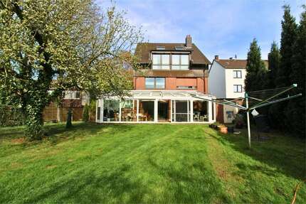 Haus Essen Stadtbezirk IV - 6 Zimmer, 266 m&sup2;, 940.000&euro; | Angebot:26355600