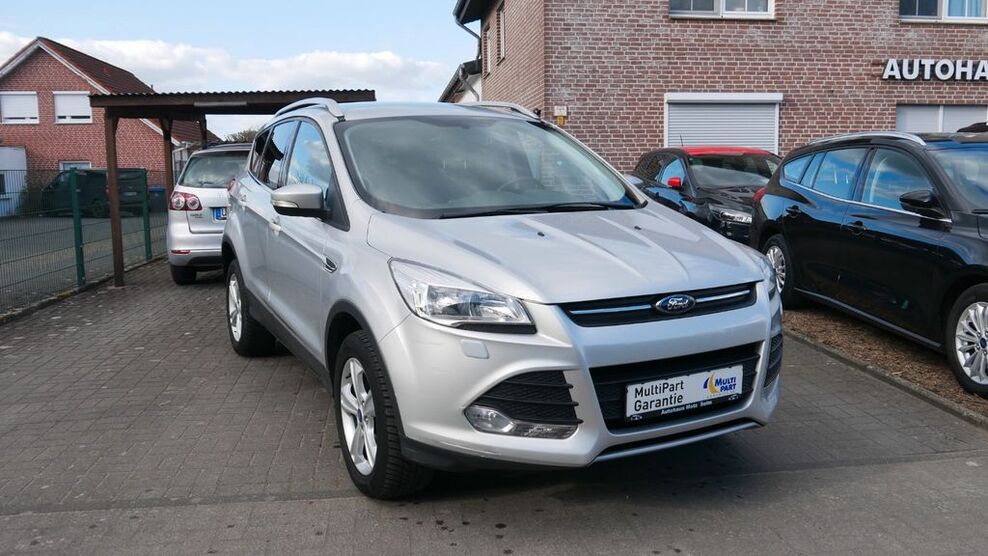 Ford Kuga 73.446 km 14.990 € Selm 59379