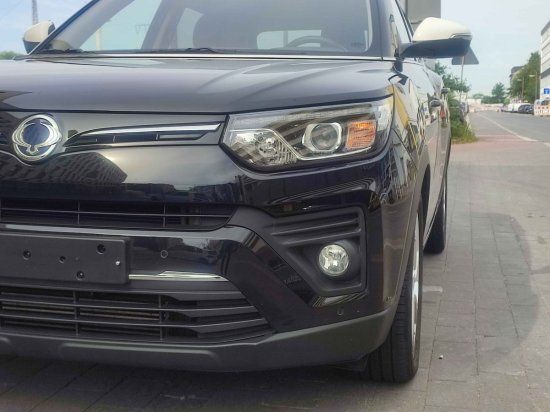 SsangYong Tivoli 85.000 km 11.990 &euro; Essen 45141